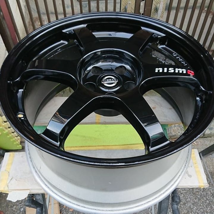 nisumo ピアノブラックホイール　施工前