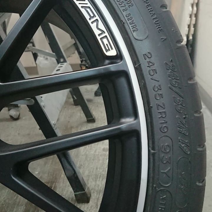 AMG　マットブラックホイール　施工後