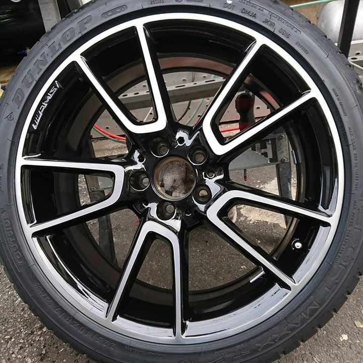 AMGホイール　3本リペア　施工前