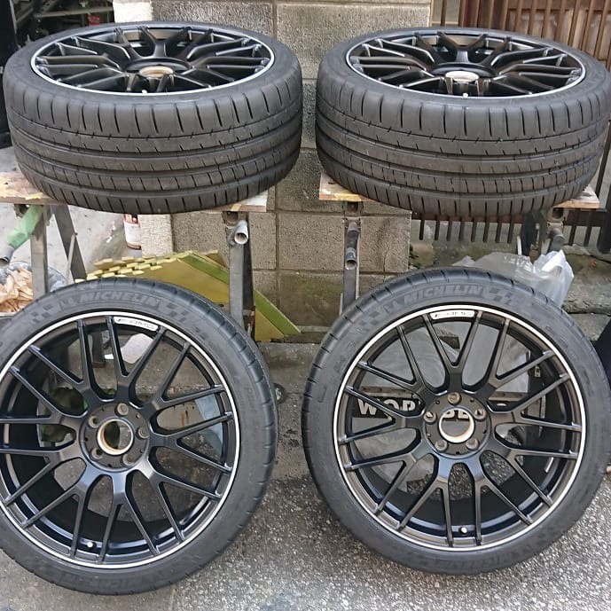 AMGマットブラックホイール　施工後